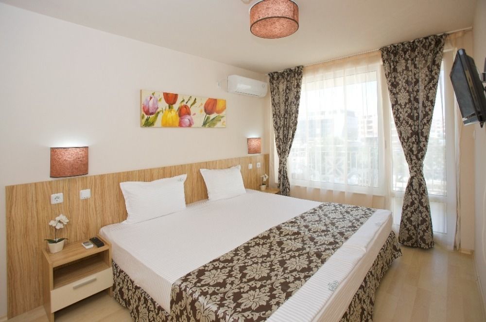 Hotel Karlovo 3*