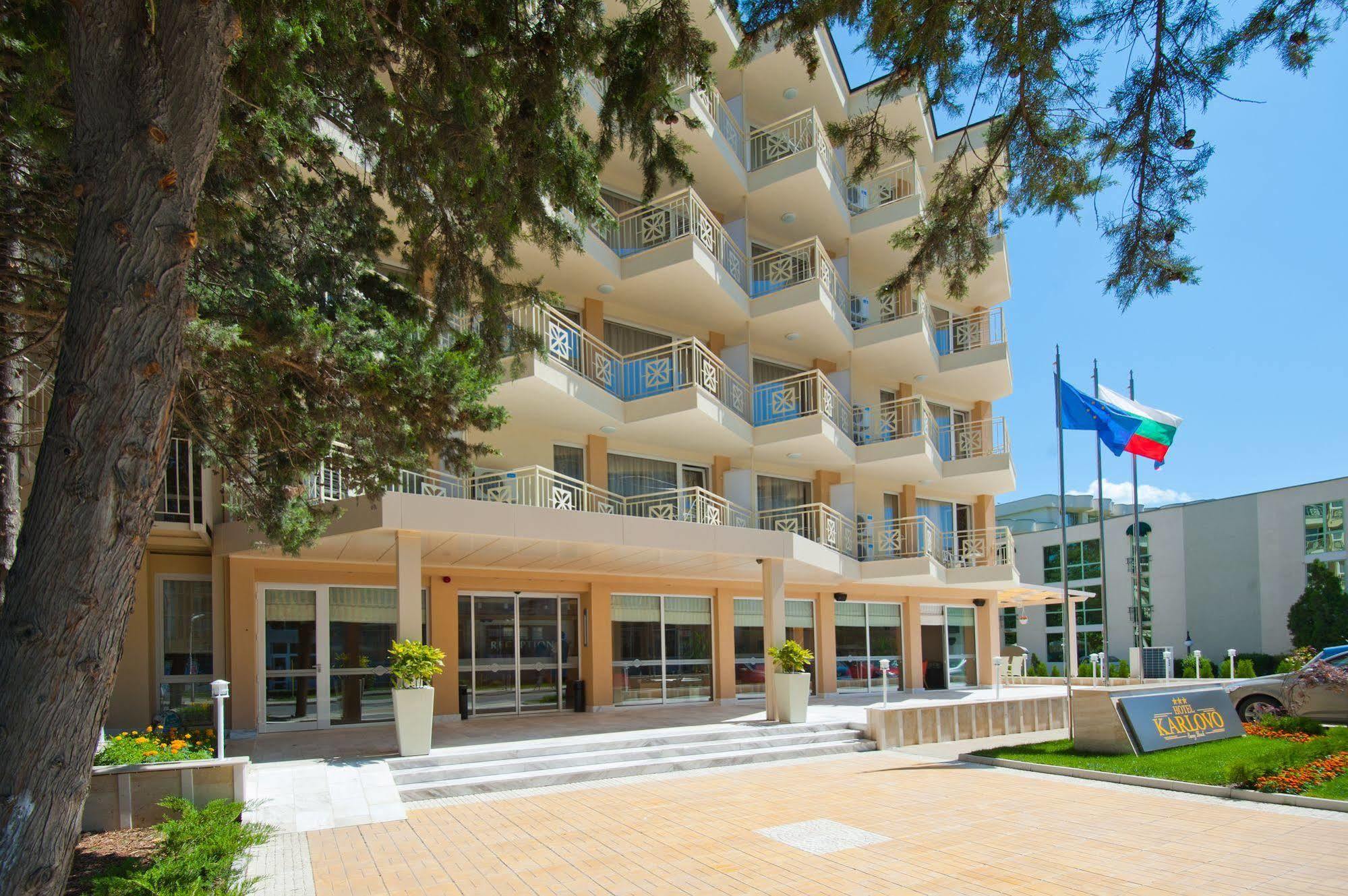 Karlovo 3*