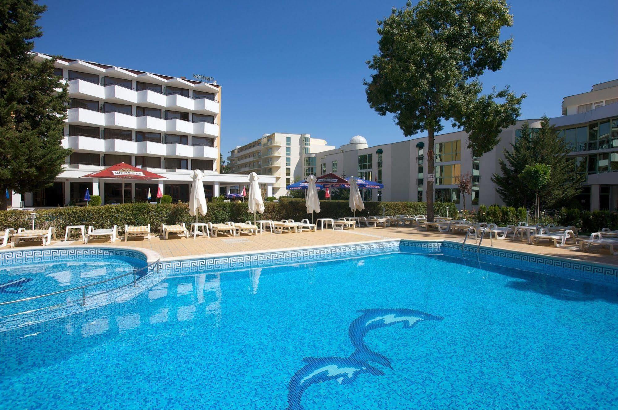 Karlovo 3*